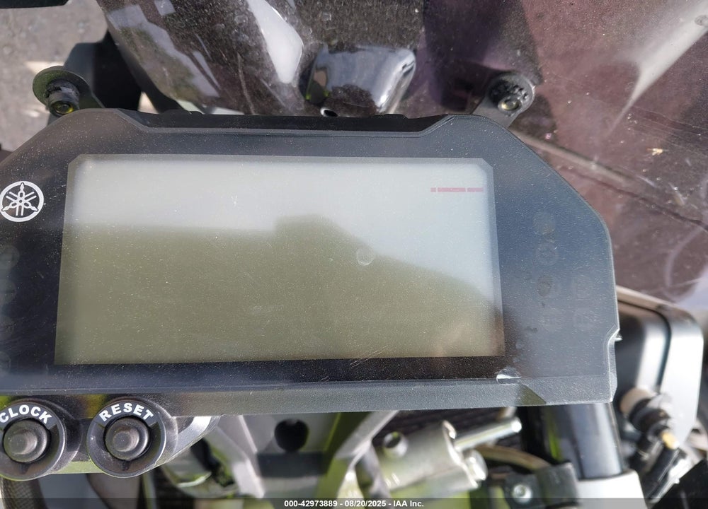 2017 YAMAHA FZ10 VIN: JYARN48E5HA001016