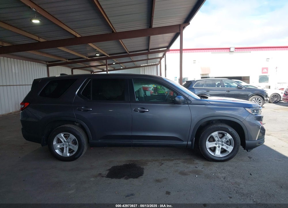 2023 HONDA PILOT VIN: 5FNYG1H2XPB022562