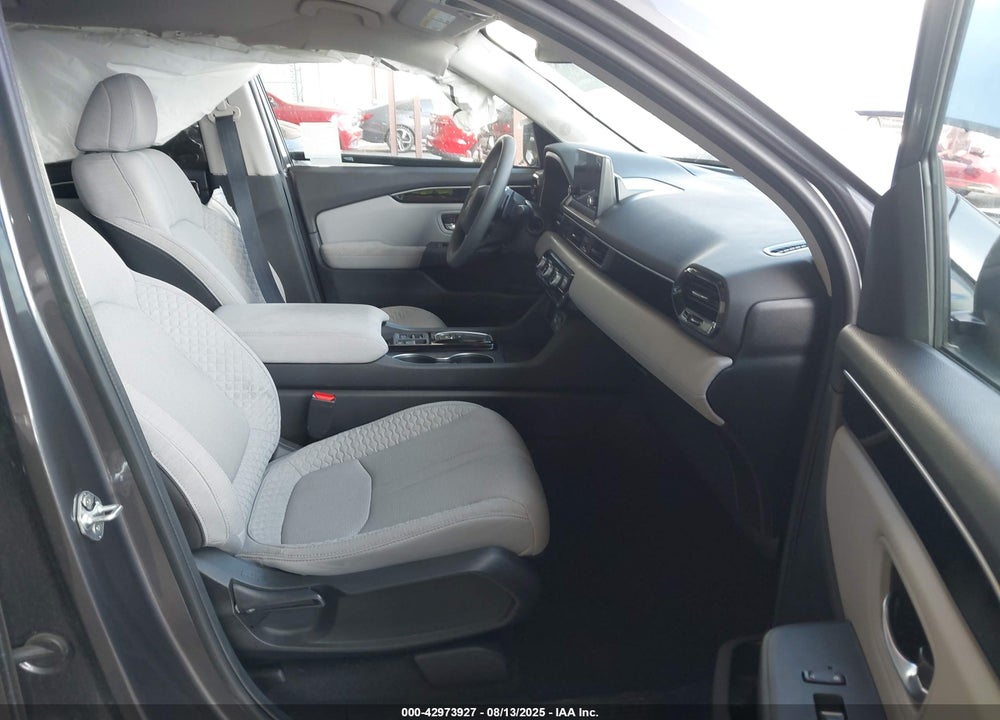 2023 HONDA PILOT VIN: 5FNYG1H2XPB022562