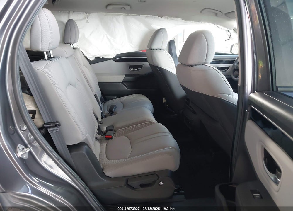 2023 HONDA PILOT VIN: 5FNYG1H2XPB022562