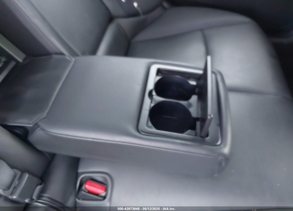 2018 INFINITI Q50 VIN: JN1CV7AP7JM240033
