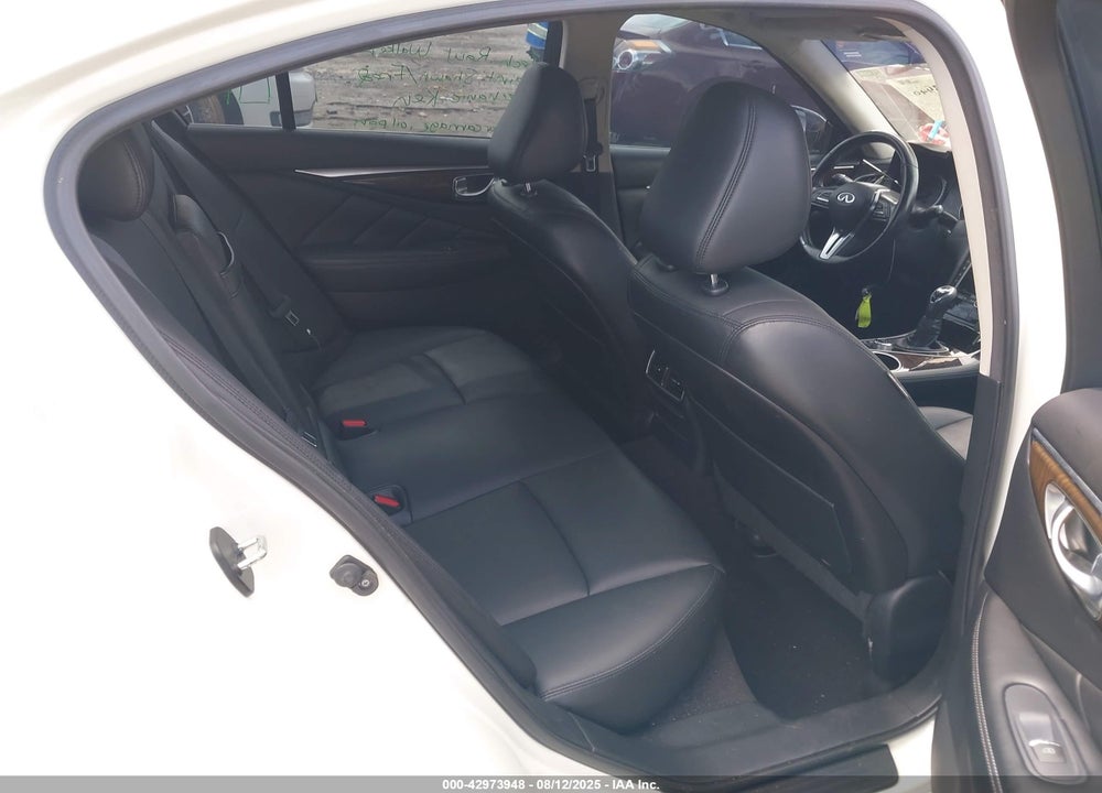 2018 INFINITI Q50 VIN: JN1CV7AP7JM240033