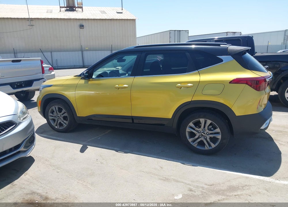 2021 KIA SELTOS VIN: KNDEU2AA3M7183842