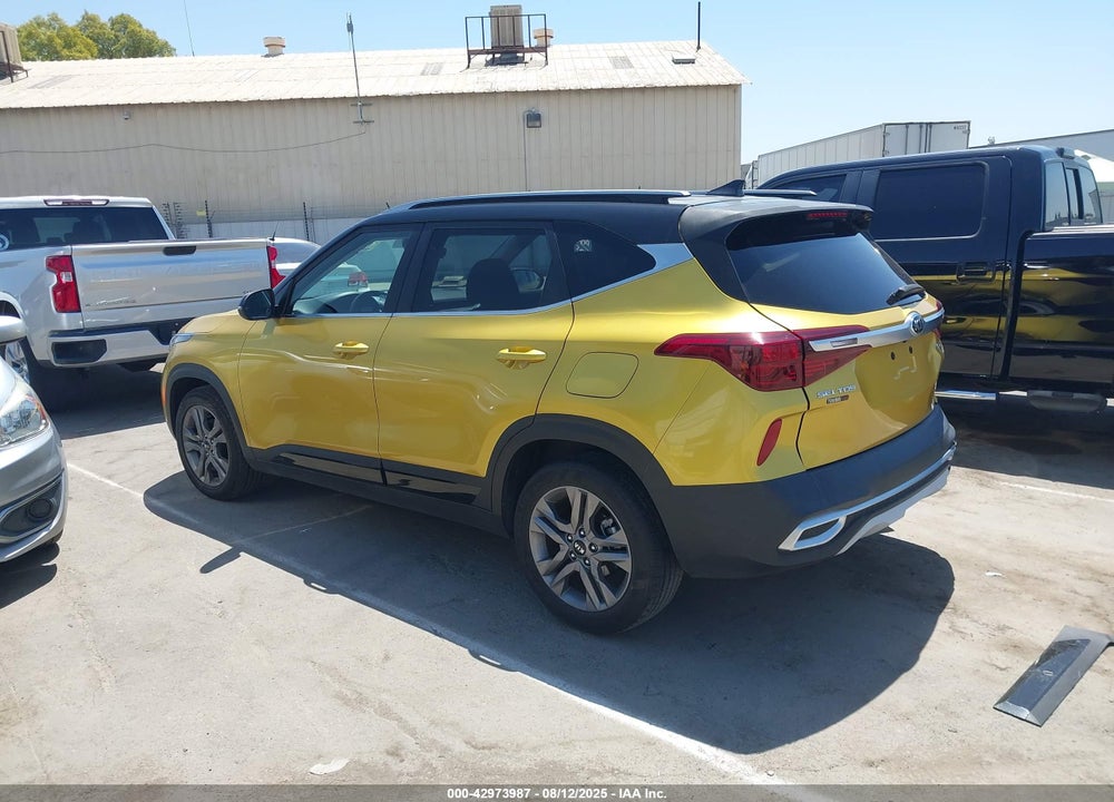 2021 KIA SELTOS VIN: KNDEU2AA3M7183842
