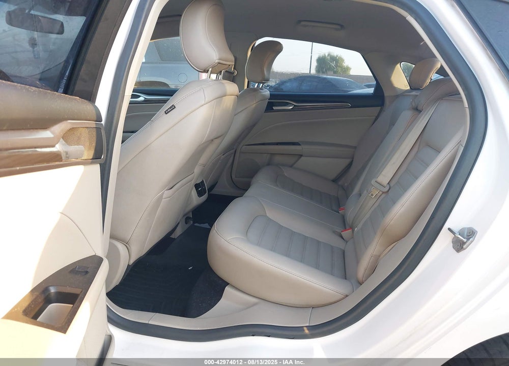 2017 FORD FUSION SE VIN: 3FA6P0H9XHR336023
