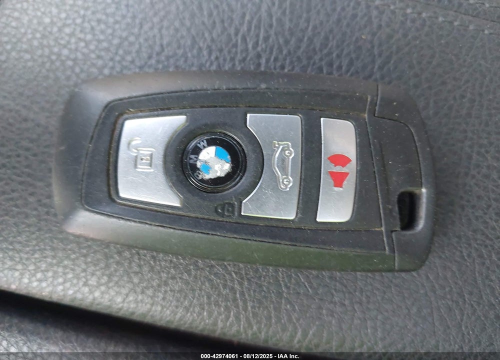 2016 BMW 5 SERIES VIN: WBA5A5C51GG352851