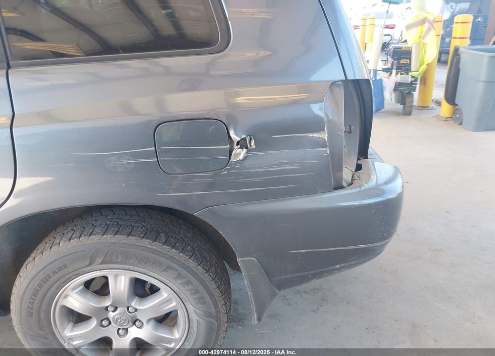 2007 TOYOTA HIGHLANDER V6 VIN: JTEEP21A970203771