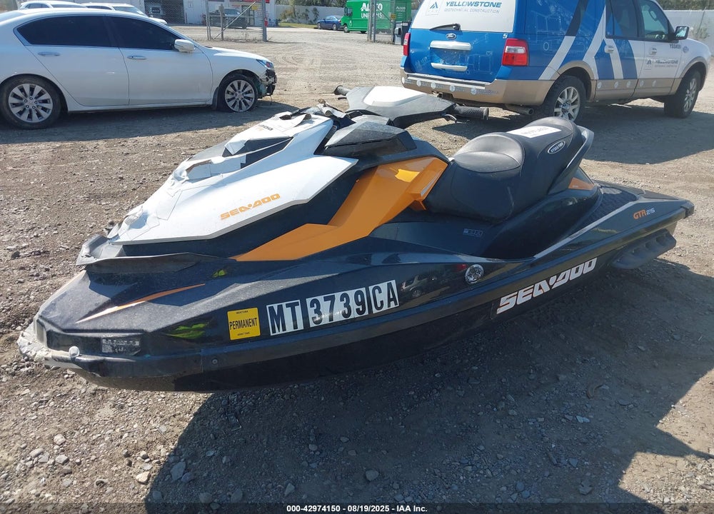 2012 SEA DOO WAKE 155 VIN: YDV40358D212