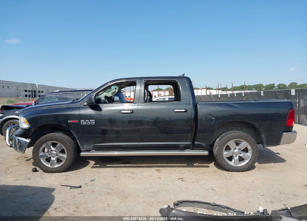 2016 RAM 1500 VIN: 1C6RR6LM8GS361657