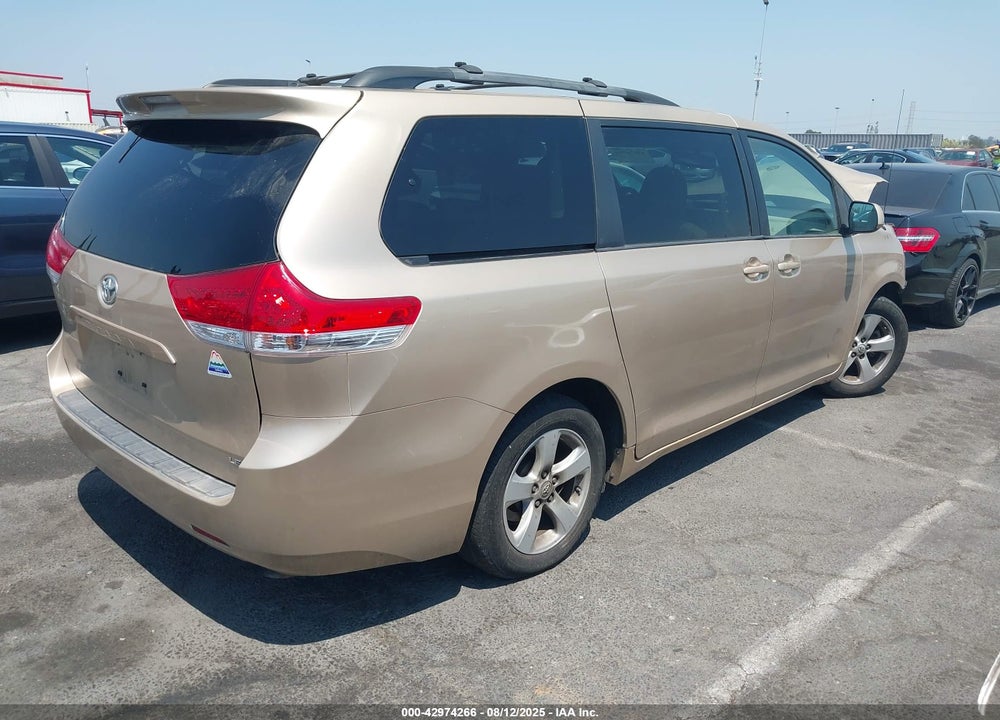2011 TOYOTA SIENNA LE V6 VIN: 5TDKK3DC6BS153801