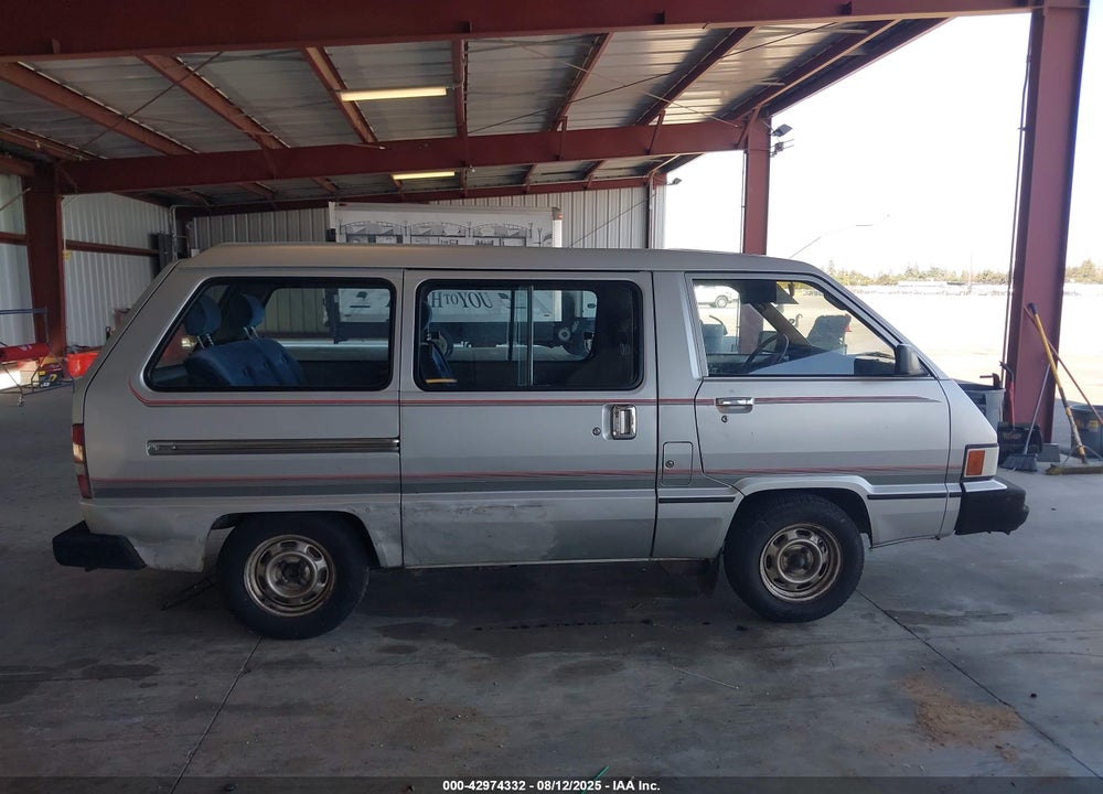 1985 TOYOTA VAN WAGON CARGO VIN: JT4YR27V2F0025450
