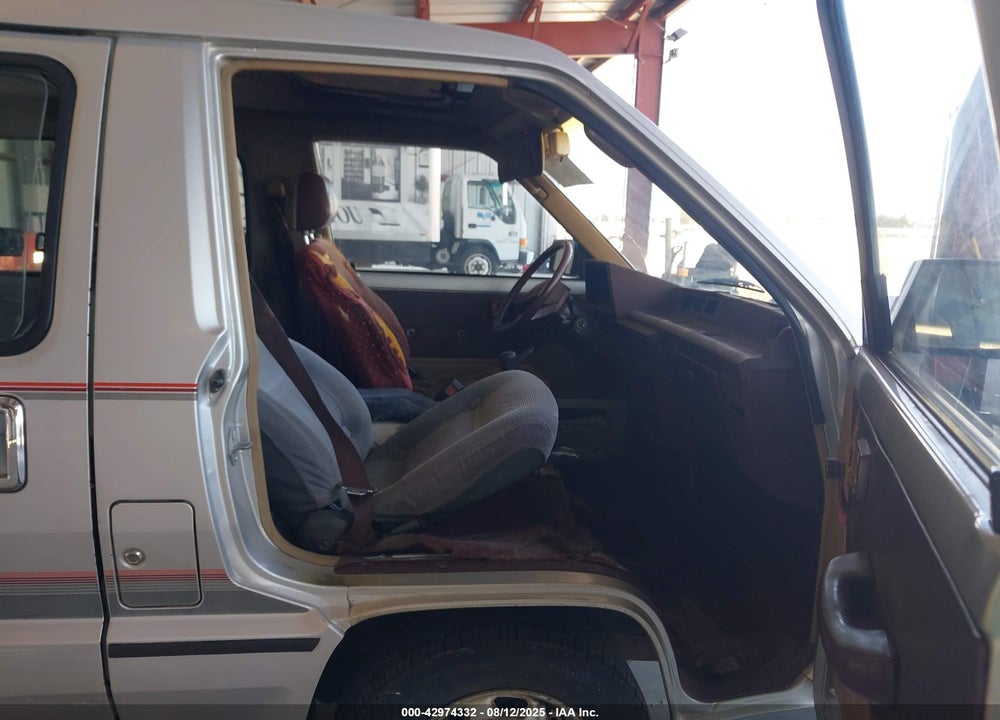 1985 TOYOTA VAN WAGON CARGO VIN: JT4YR27V2F0025450