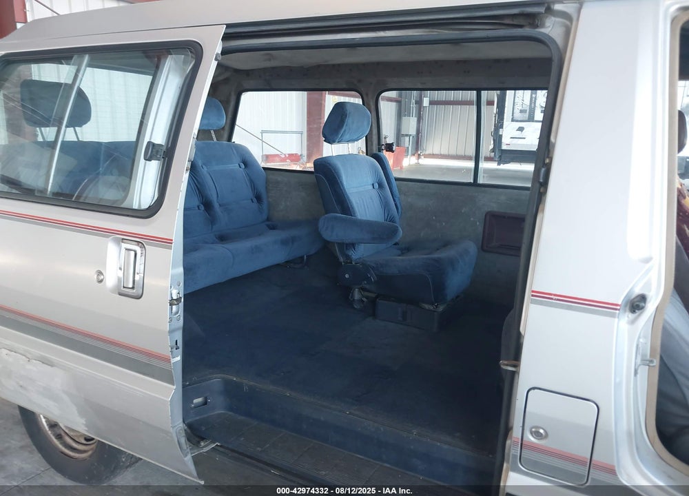1985 TOYOTA VAN WAGON CARGO VIN: JT4YR27V2F0025450