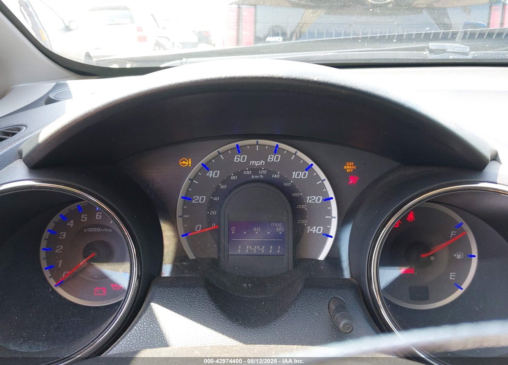 2013 HONDA FIT VIN: JHMGE8H52DC007470