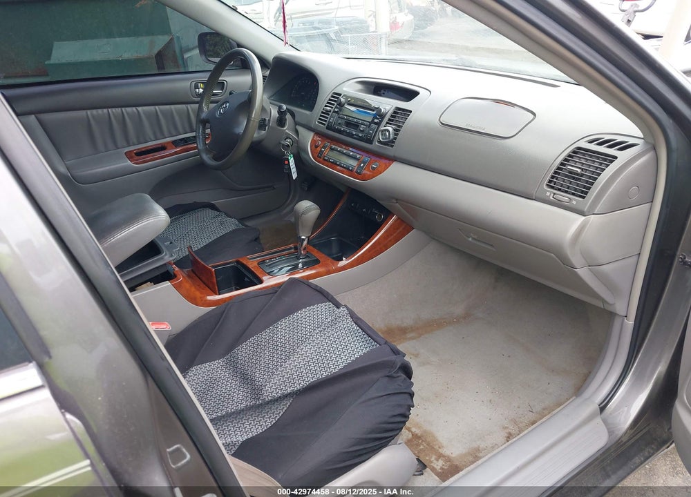 2003 TOYOTA CAMRY XLE VIN: 4T1BE30KX3U769921