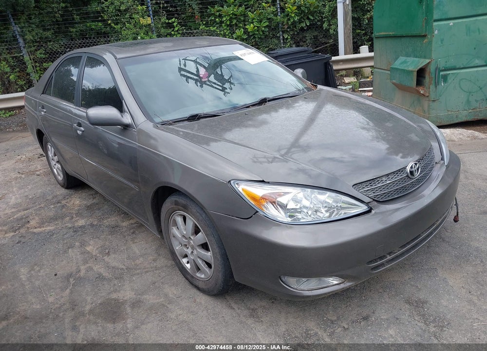 2003 TOYOTA CAMRY XLE VIN: 4T1BE30KX3U769921