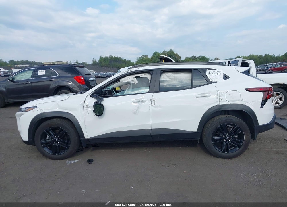 2025 CHEVROLET TRAX VIN: KL77LKEP8SC123244