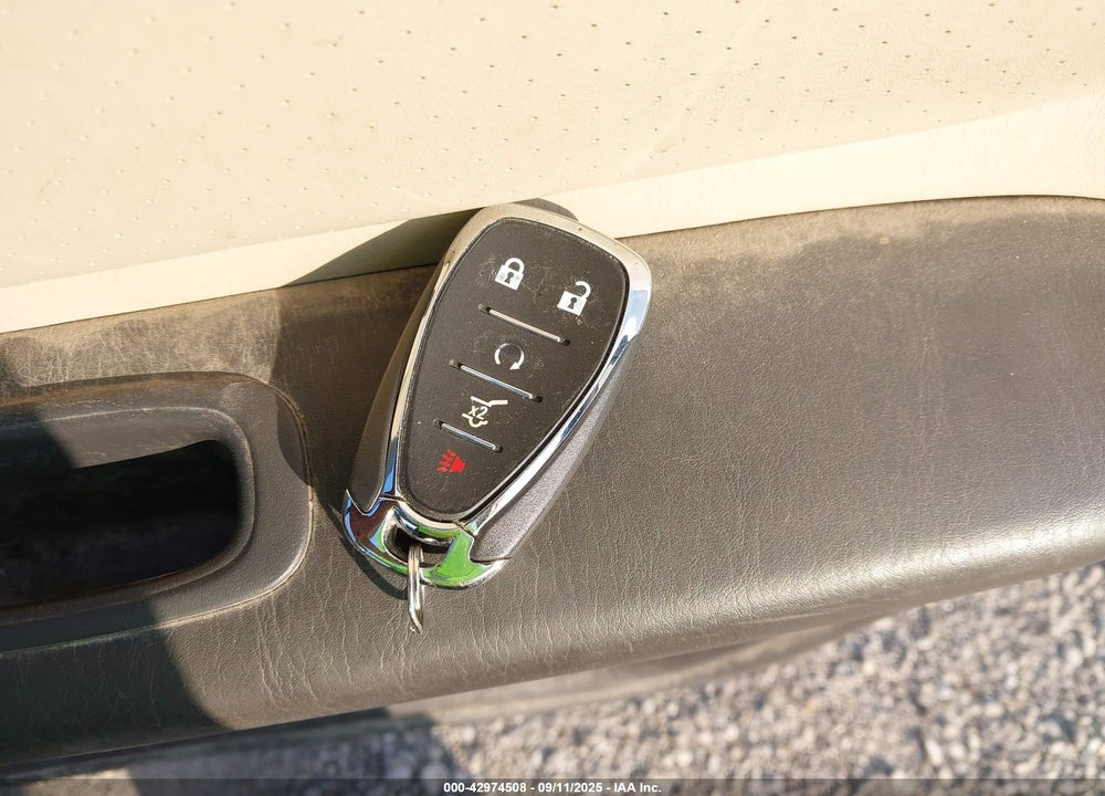 2018 CHEVROLET EQUINOX VIN: 3GNAXSEV8JL124450