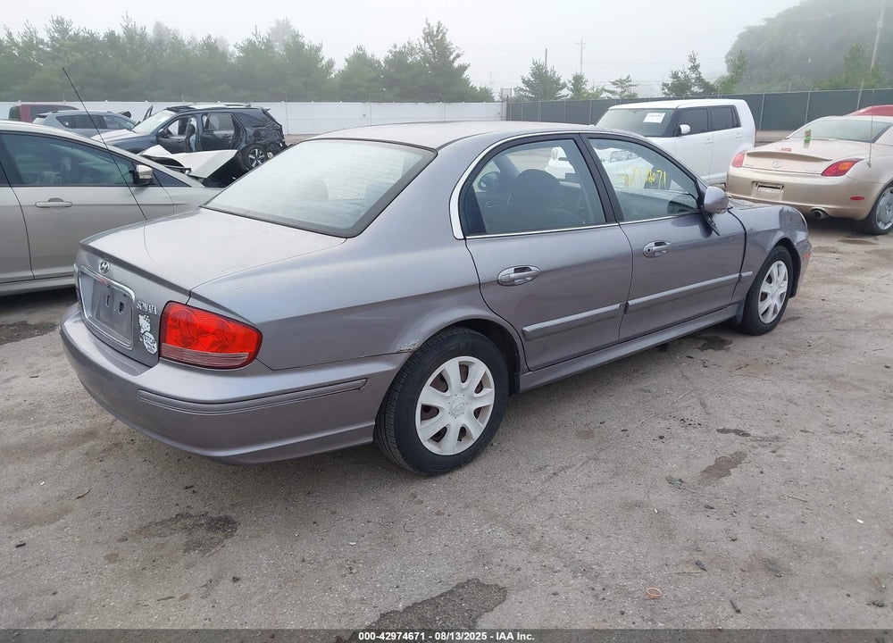 2005 HYUNDAI SONATA GL VIN: KMHWF25S45A113400