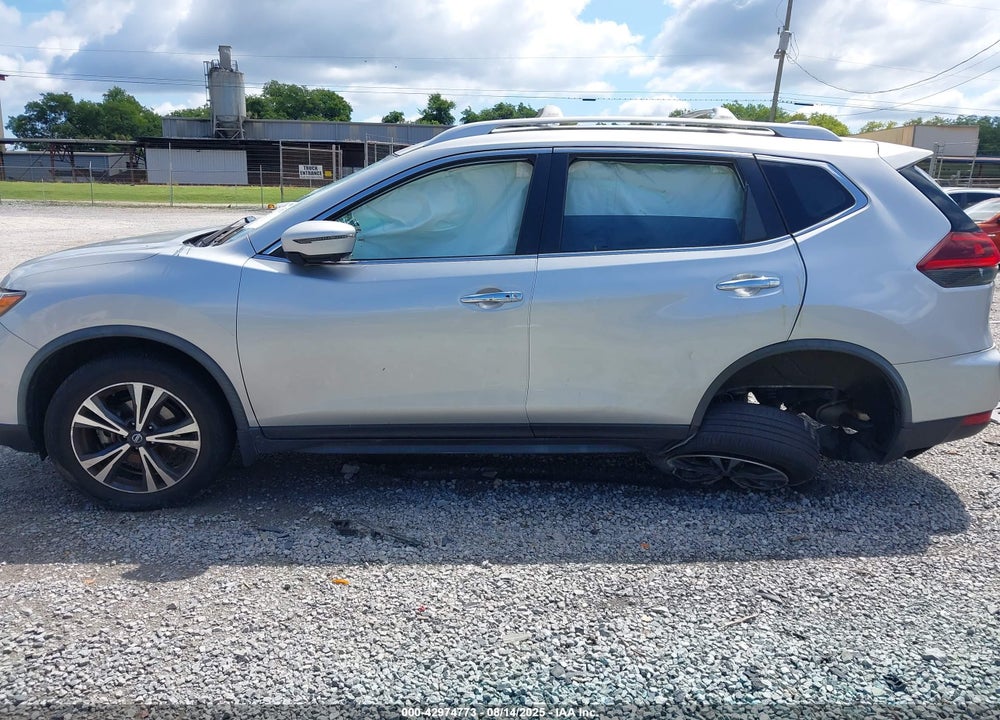 2019 NISSAN ROGUE SV VIN: JN8AT2MT7KW500379
