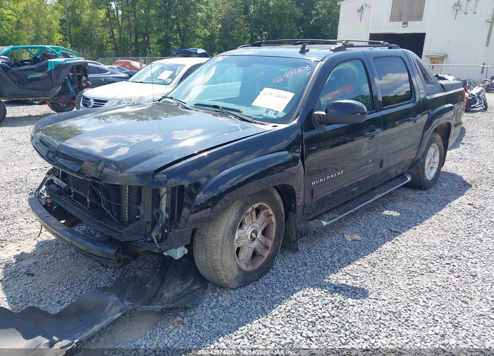 2011 CHEVROLET AVALANCHE VIN: 3GNTKFE31BG132803