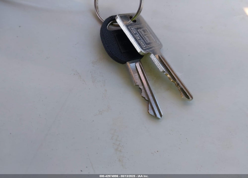 1992 GMC S15 JIMMY VIN: 1GKDT13Z6N2513570