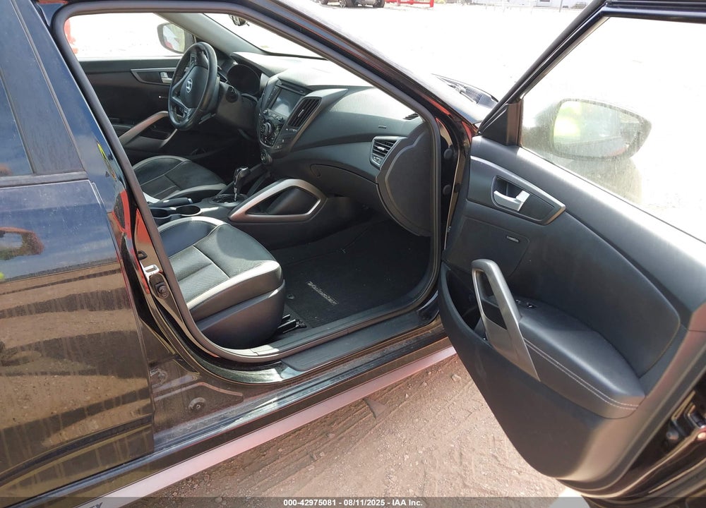 2013 HYUNDAI VELOSTER VIN: KMHTC6AE9DU118723