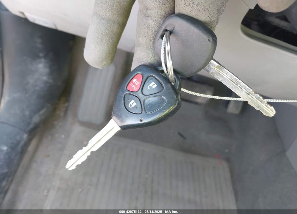 2011 TOYOTA RAV4 VIN: 2T3BF4DV0BW163721