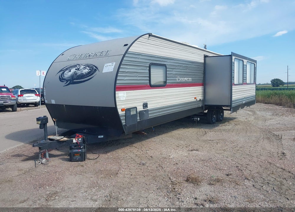 2019 CHEROKEE GREY WOLF 274RK VIN: 4X4TCKC24KX137122