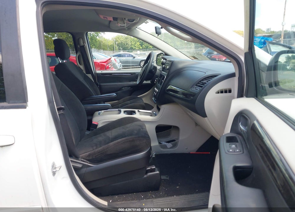 2012 DODGE GRAND CARAVAN SXT VIN: 2C4RDGCG9CR329271