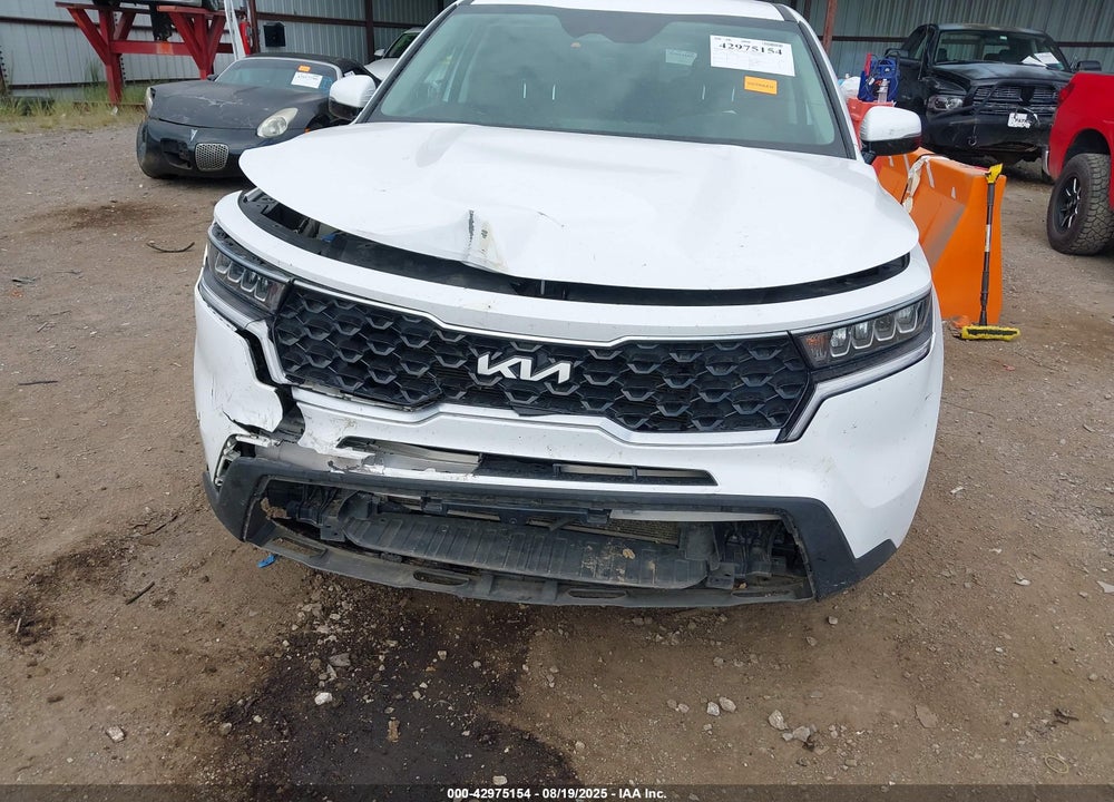 2022 KIA SORENTO VIN: 5XYRG4LC6NG076260