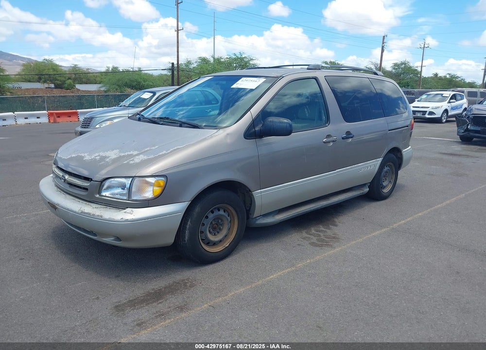 1998 TOYOTA SIENNA LE VIN: 4T3ZF13C9WU031771