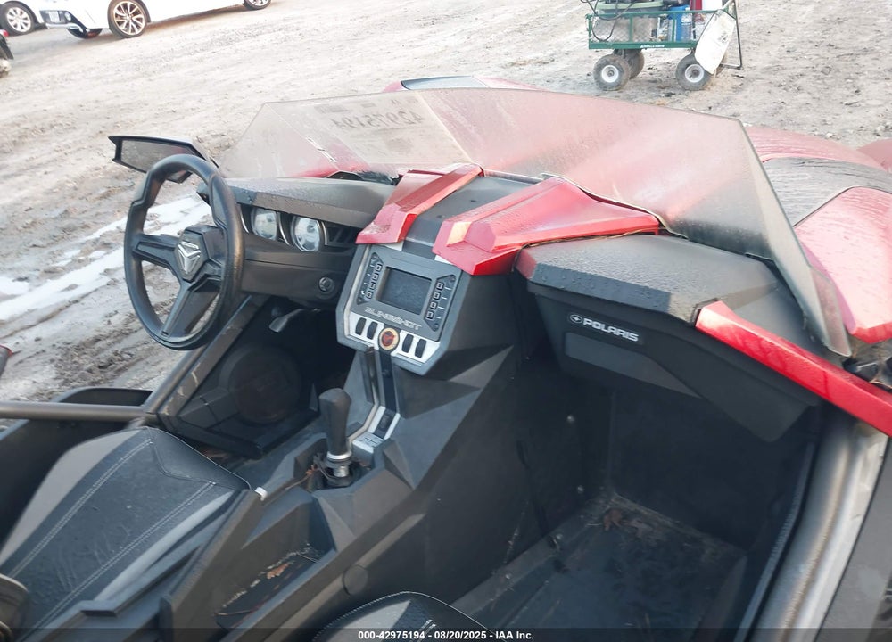 2017 POLARIS SLINGSHOT SL VIN: 57XAAPFA6H8121176