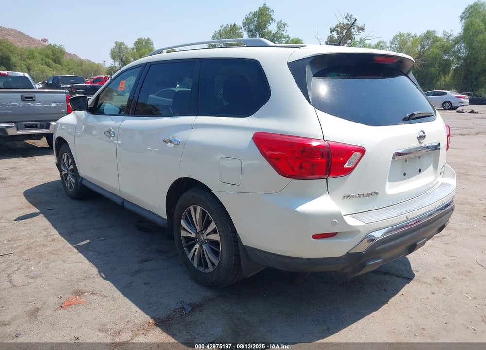 2017 NISSAN PATHFINDER VIN: 5N1DR2MM1HC642359