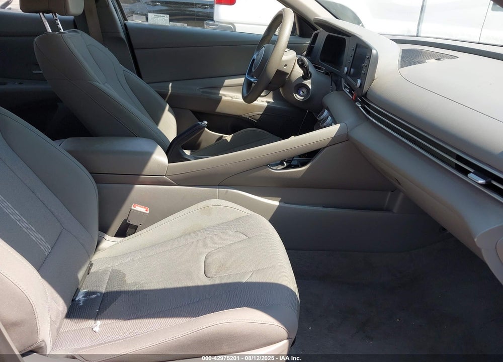 2024 HYUNDAI ELANTRA SE VIN: KMHLL4DG4RU663110