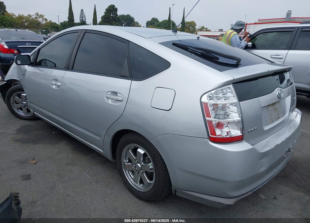 2008 TOYOTA PRIUS VIN: JTDKB20U183450588