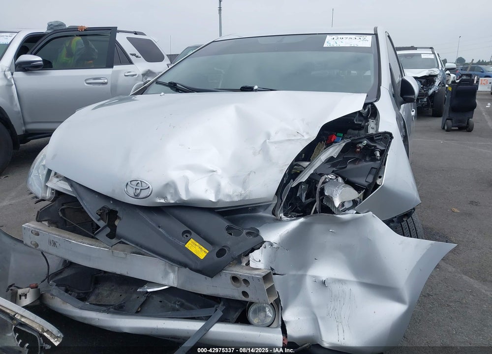 2008 TOYOTA PRIUS VIN: JTDKB20U183450588