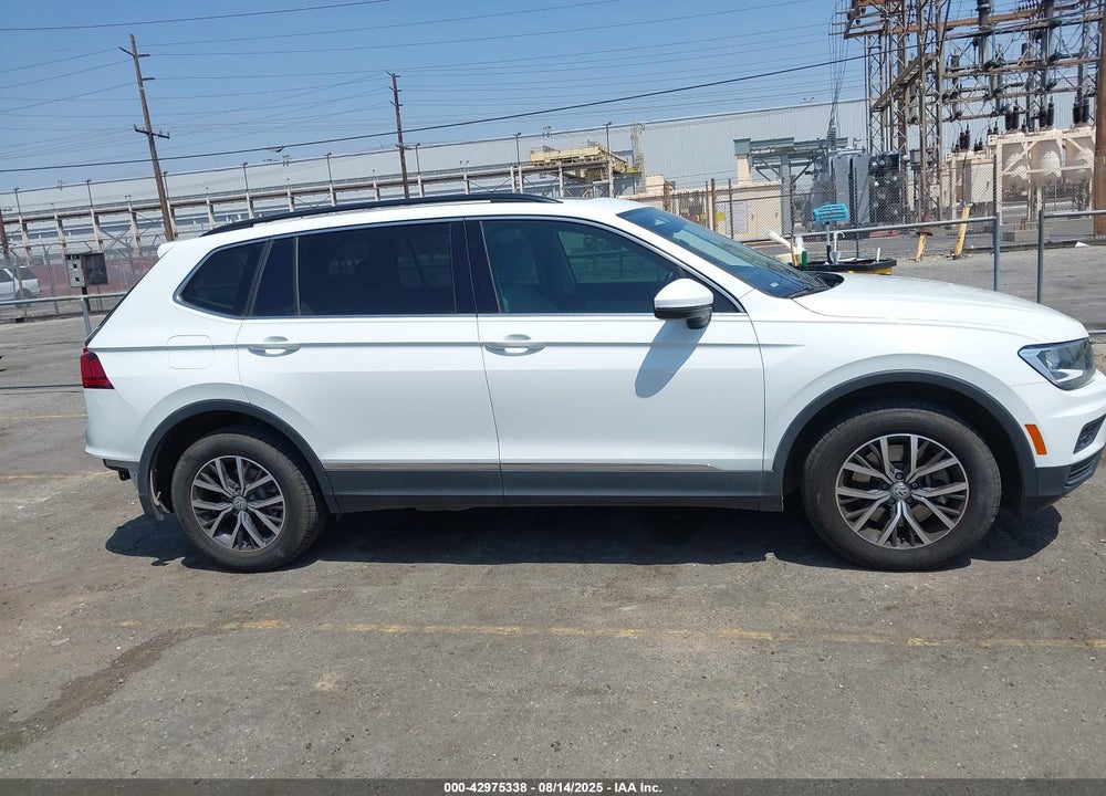 2020 VOLKSWAGEN TIGUAN VIN: 3VV2B7AX1LM101851