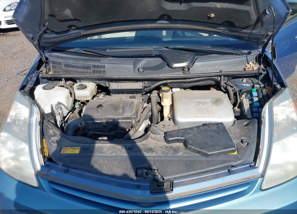 2004 TOYOTA PRIUS VIN: JTDKB20U740047047