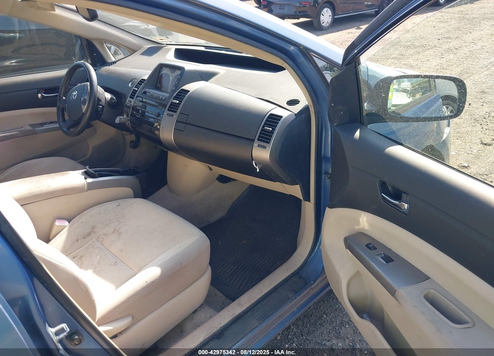 2004 TOYOTA PRIUS VIN: JTDKB20U740047047