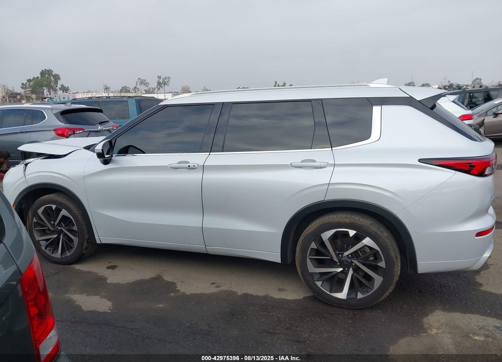 2022 MITSUBISHI OUTLANDER SEL 2.5 2WD/SEL SPECIAL EDITION 2WD VIN: JA4J3VA83NZ071364