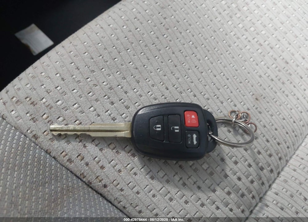 2014 TOYOTA CAMRY VIN: 4T4BF1FK4ER415927