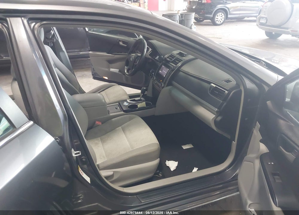 2014 TOYOTA CAMRY VIN: 4T4BF1FK4ER415927