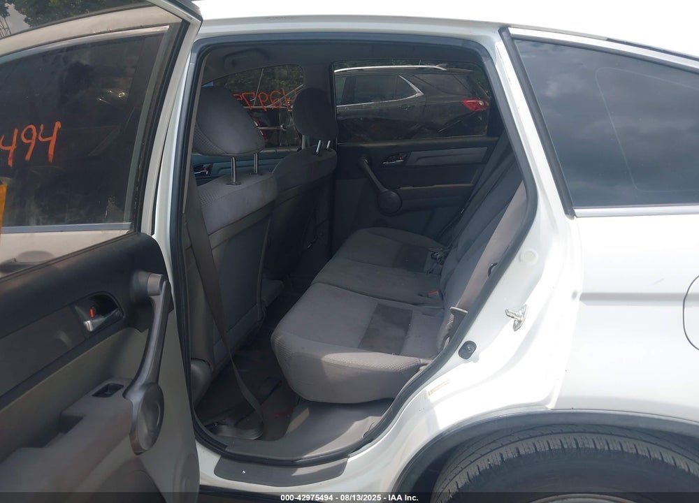2008 HONDA CR-V LX VIN: JHLRE38368C025829
