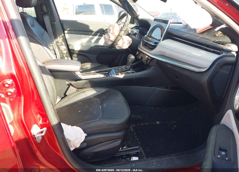 2024 JEEP COMPASS VIN: 3C4NJDCN9RT141652