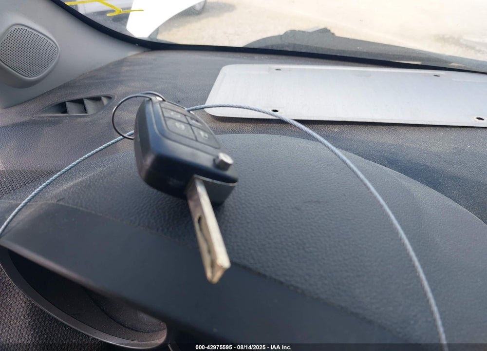 2015 CHEVROLET CRUZE VIN: 1G1PC5SB2F7272382