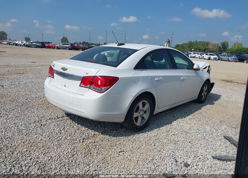 2015 CHEVROLET CRUZE VIN: 1G1PC5SB2F7272382