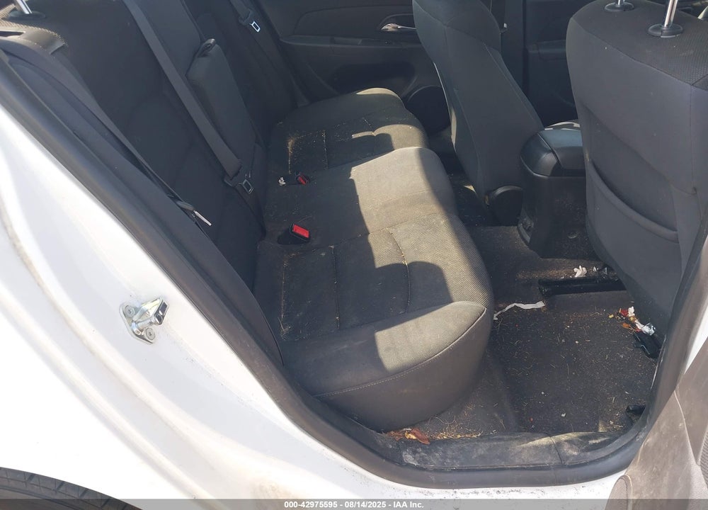 2015 CHEVROLET CRUZE VIN: 1G1PC5SB2F7272382