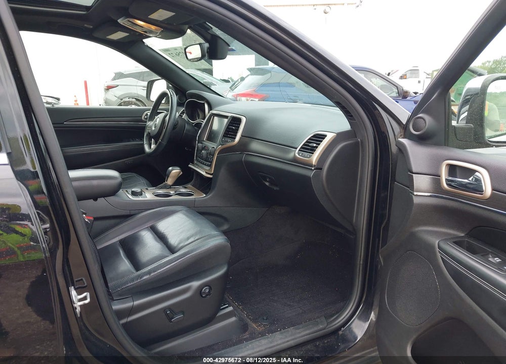 2017 JEEP GRAND CHEROKEE VIN: 1C4RJFBG5HC875151