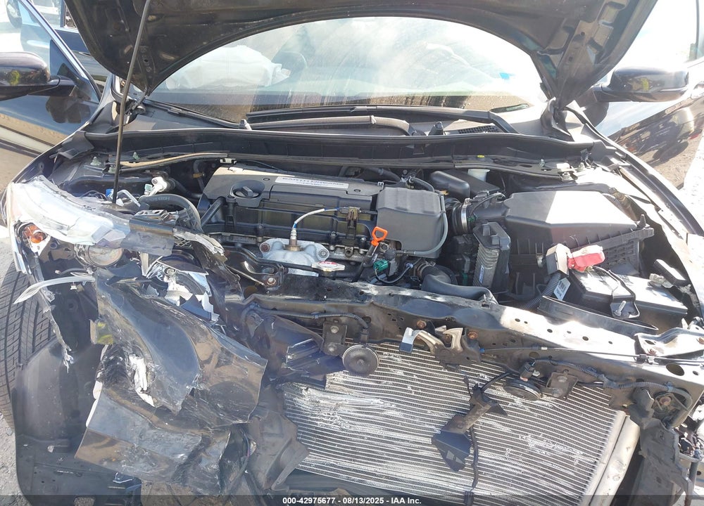2016 HONDA ACCORD VIN: 1HGCR2F80GA016636